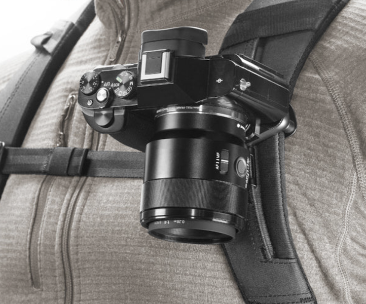 Rucksack mit Capture Clip und Kamera